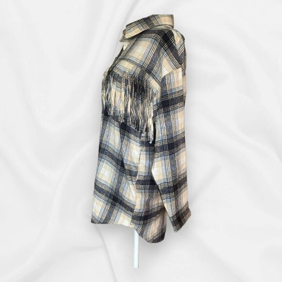 *NEW* Haptics Beige & Navy Plaid Fringe Shacket - Small - Western Cowgirl Cabin - Picture 3 of 10